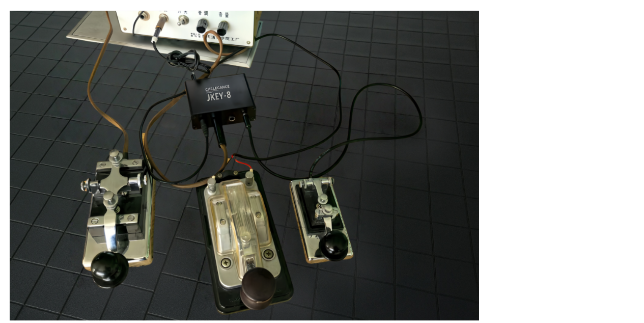 JNCRADIO JKEY-8 CW KEY CONNECTION BOX, 2x 6.5mm + 6x 3.5mm JACKS, MANUAL & AUTO MORSE KEY COMPATIBLE - Image 7